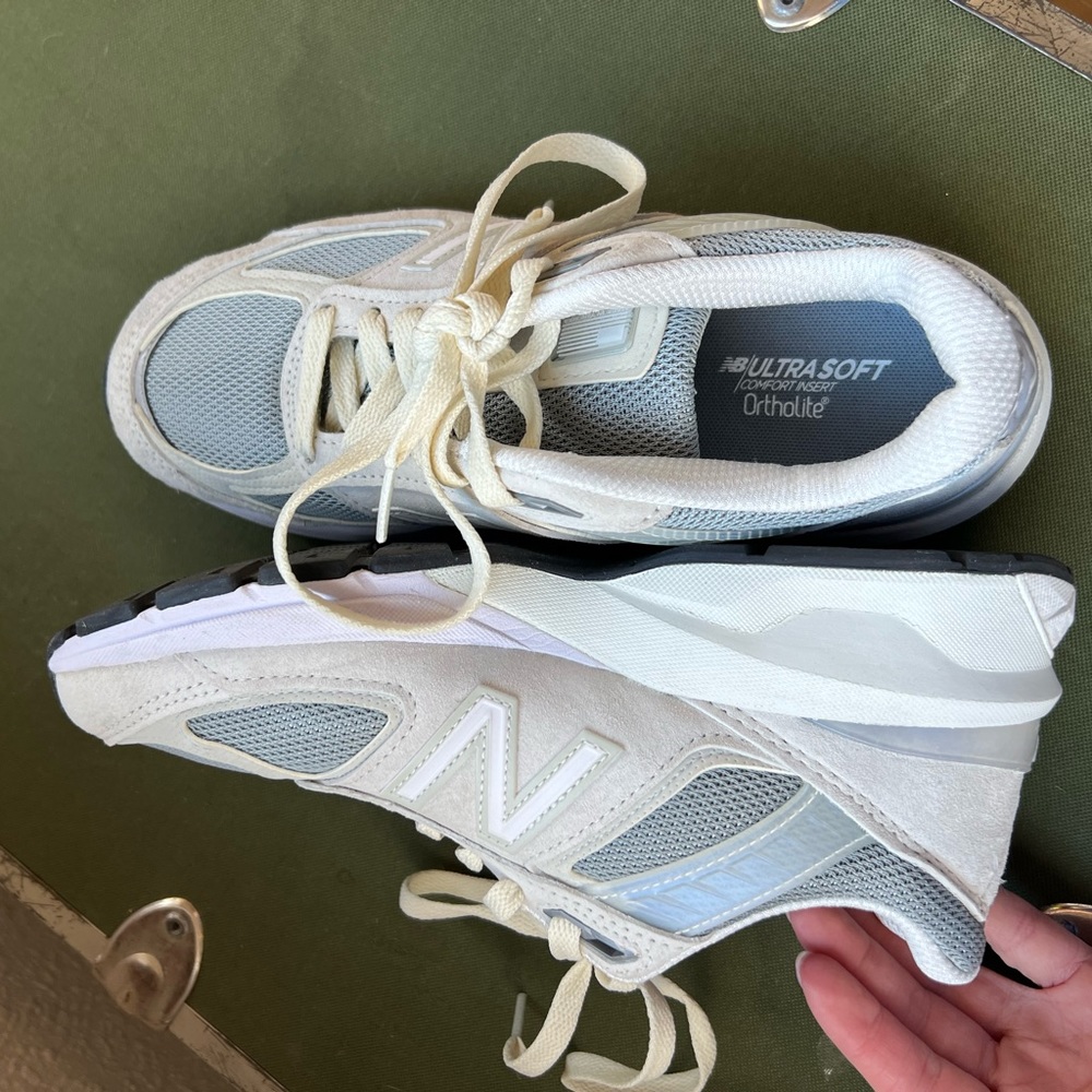 NEW BALANCE 990v5 SIZE 7.5
